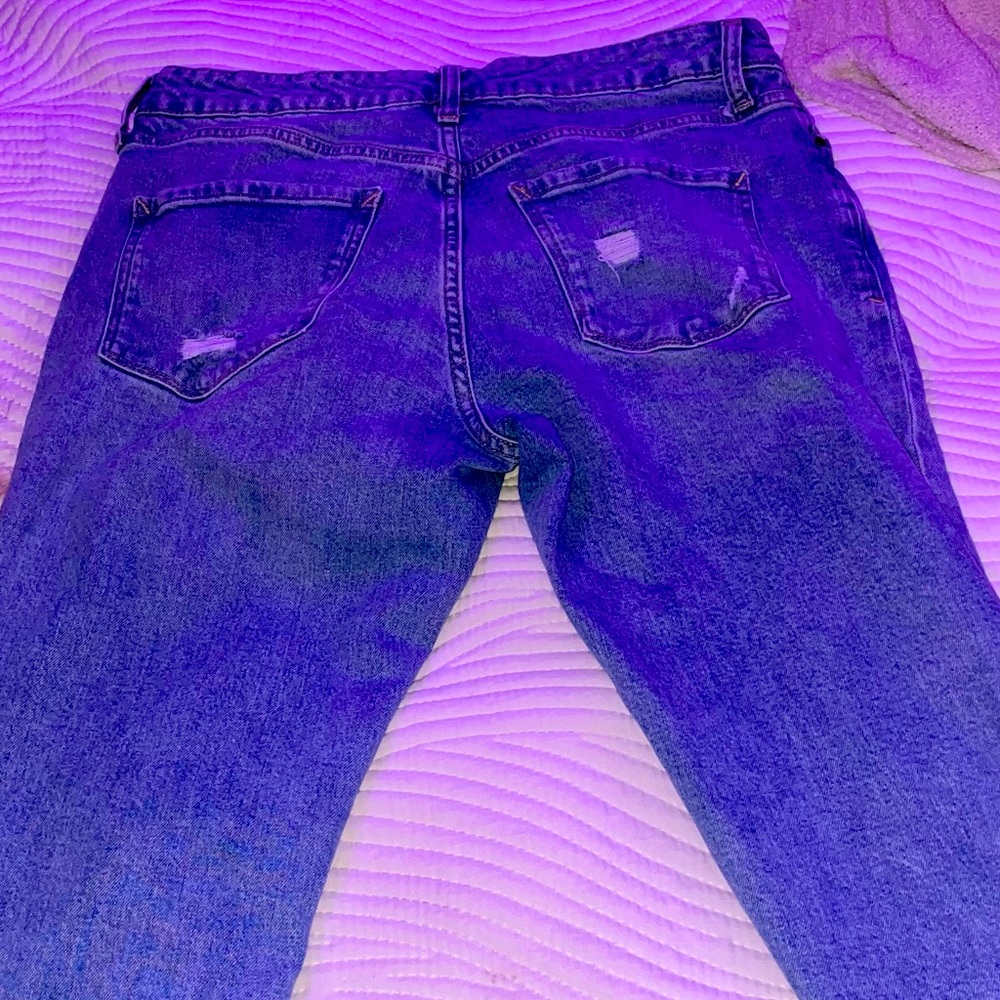 Ripped Mid-Rise boyfriend jeans size 8 brand a.n.a color light blue